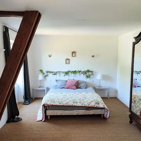 Le Manoir Du Chateau De Holiday home *